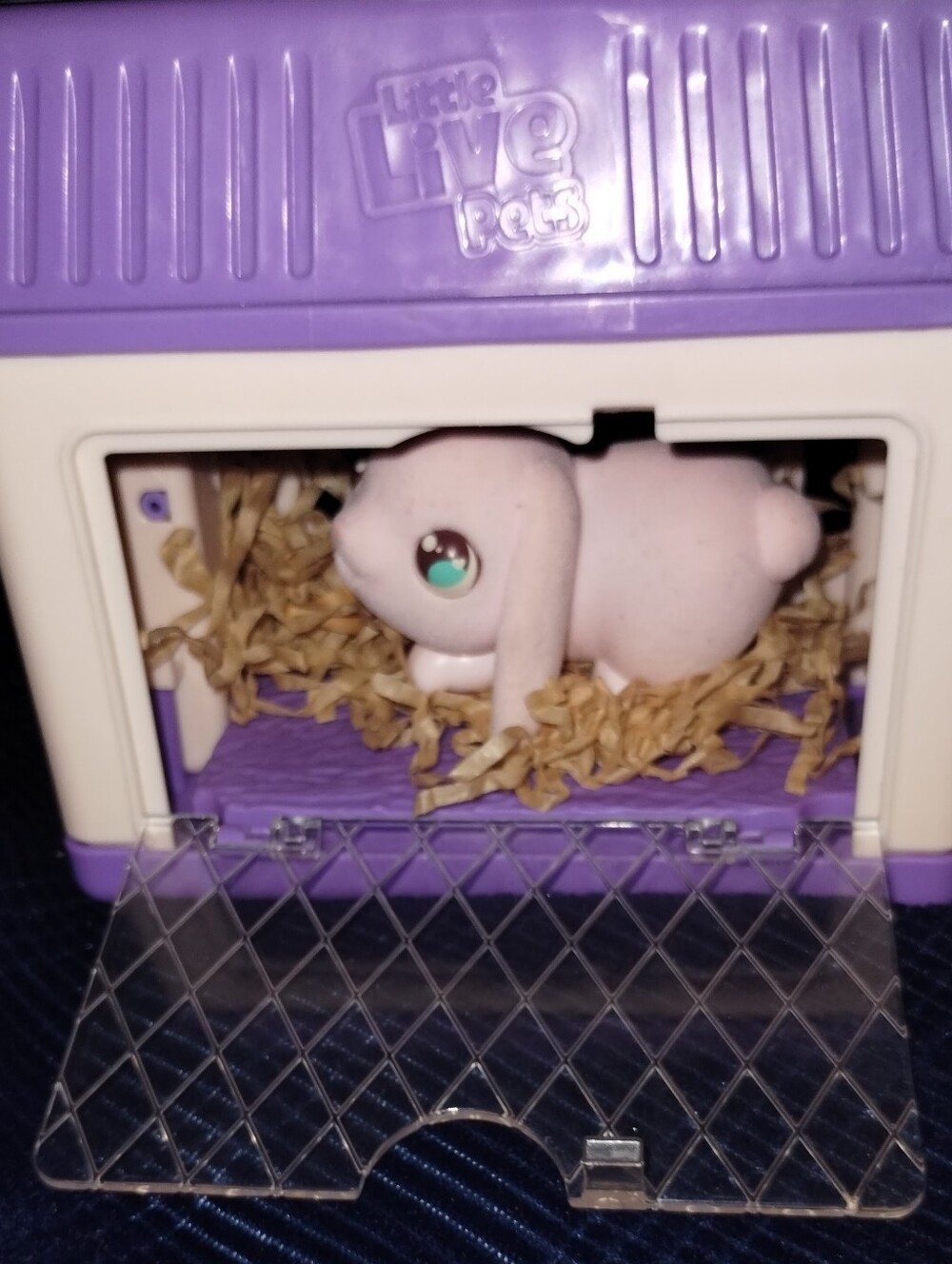 Little Live Pets Mama Bunny Surprise & Minis Bunny Baby Toy Playset. Complete!